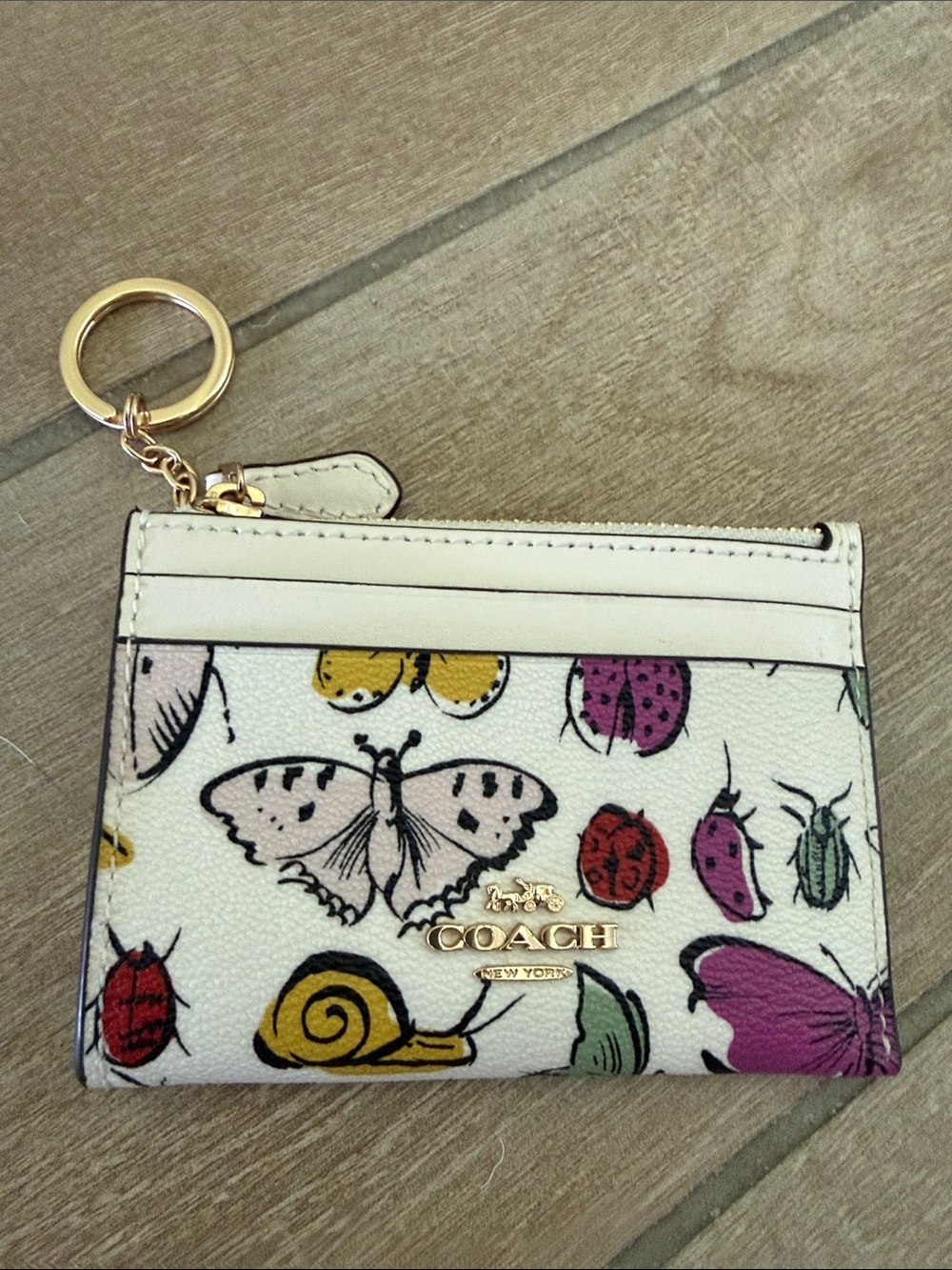 Coach White Leather Butterfly & Bug Print Card Case Keyring CR927